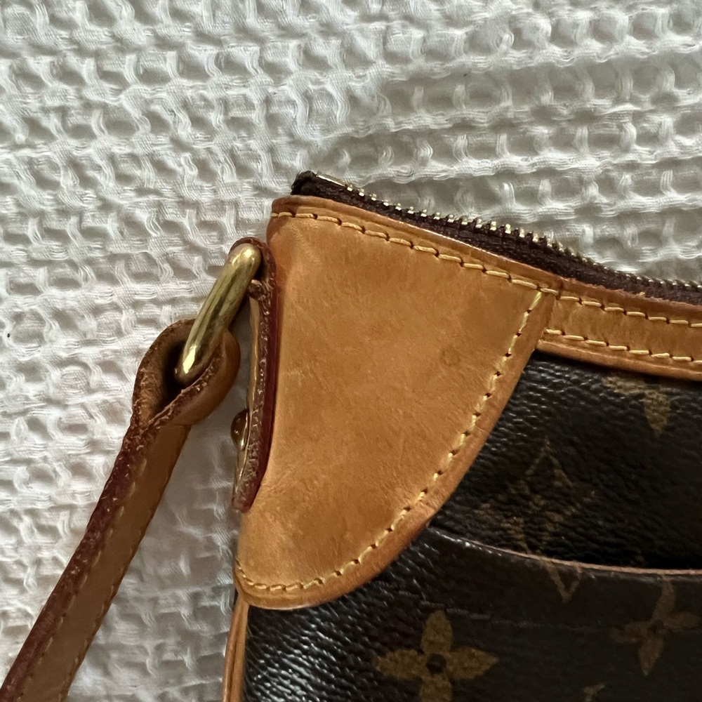 Louis Vuitton Odeon PM *Retired* - Picture 3 of 13